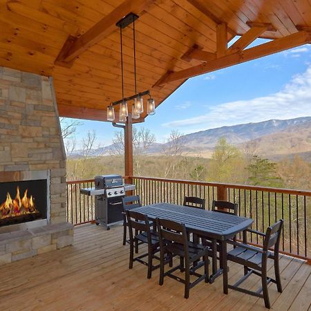 Misty Mountain Adventure Lodge แกตลิงเบิร์ก ภายนอก รูปภาพ