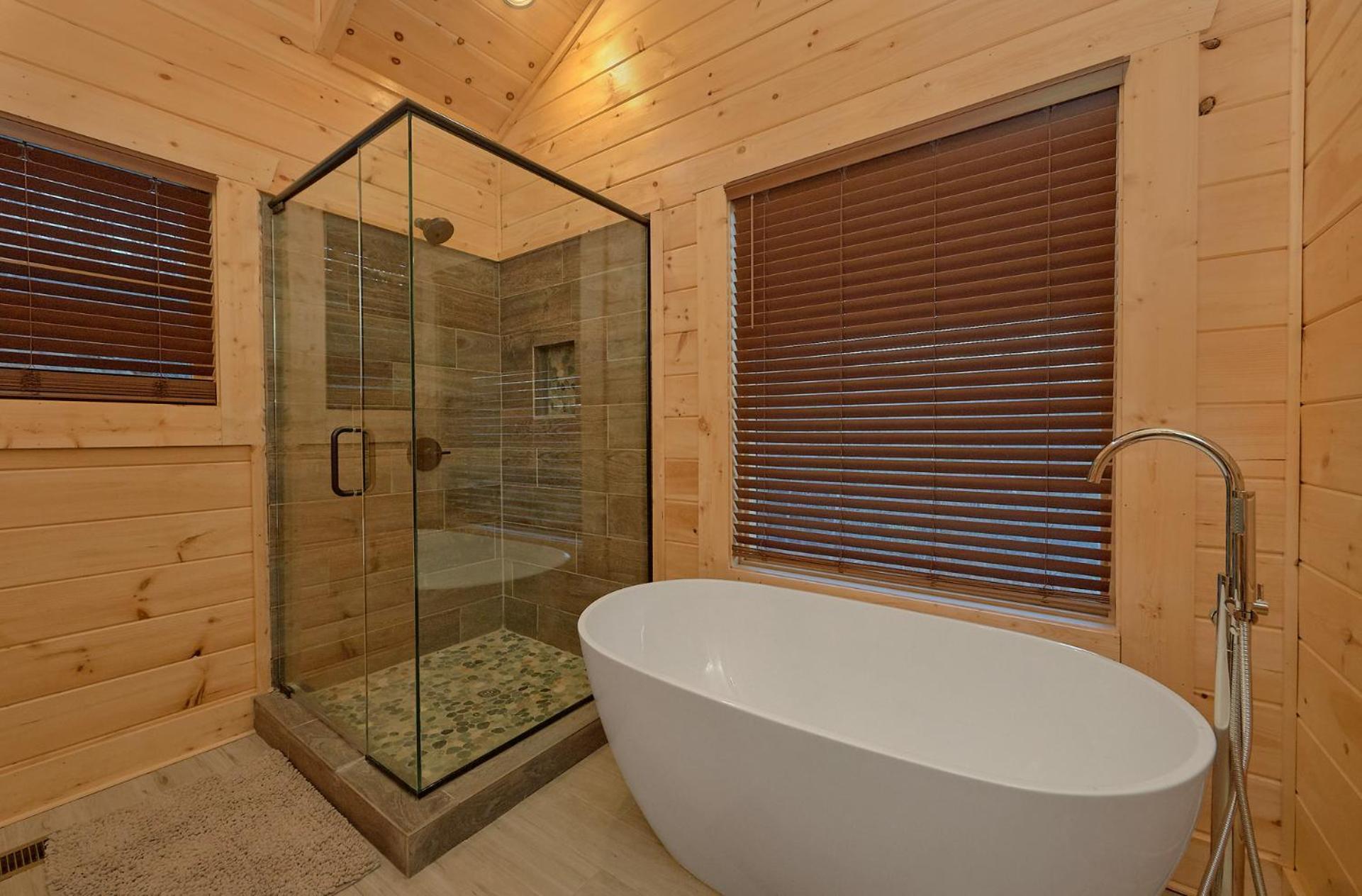 Misty Mountain Adventure Lodge แกตลิงเบิร์ก ภายนอก รูปภาพ