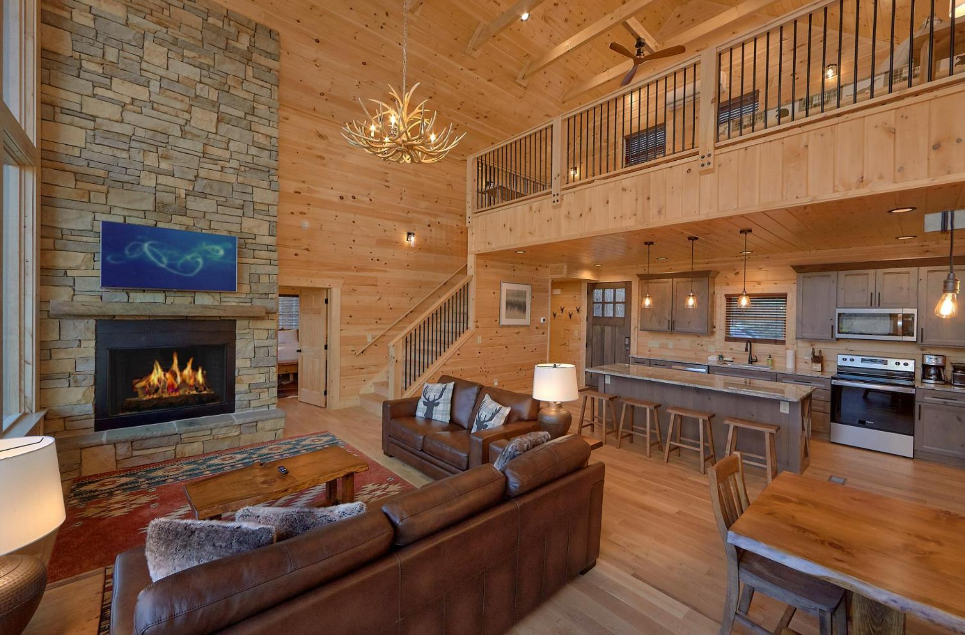Misty Mountain Adventure Lodge แกตลิงเบิร์ก ภายนอก รูปภาพ