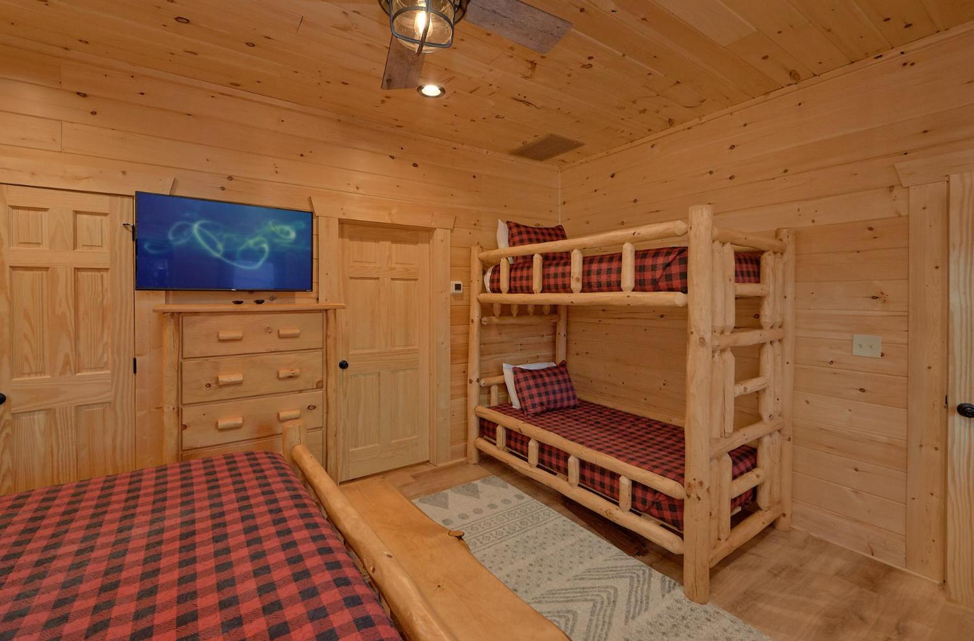 Misty Mountain Adventure Lodge แกตลิงเบิร์ก ภายนอก รูปภาพ